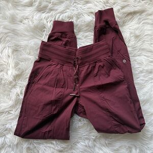 Lululemon joggers